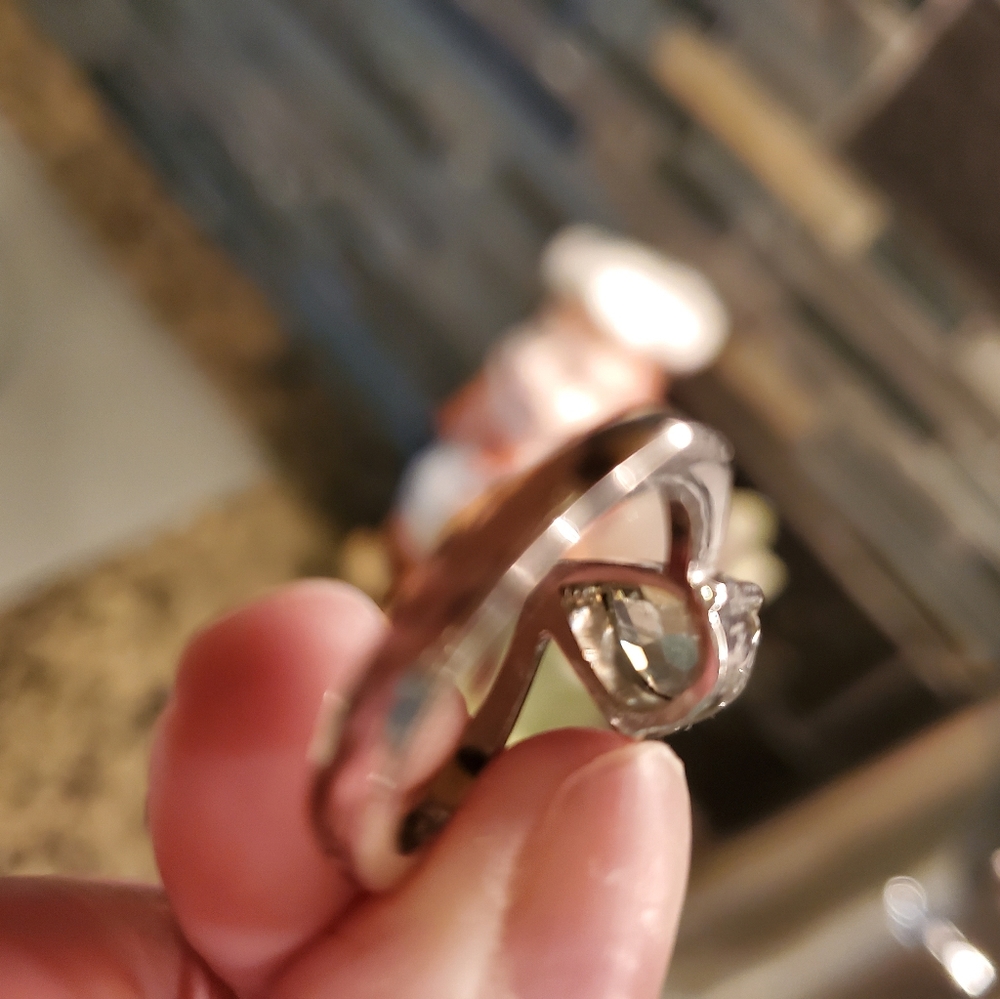 Grey diamond Solitaire ring - Picture 4 of 5